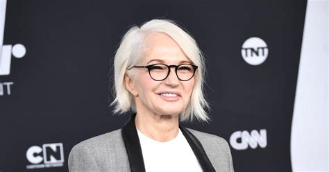 Ellen Barkin: Net Worth, Age, Height & Everything You Need To。